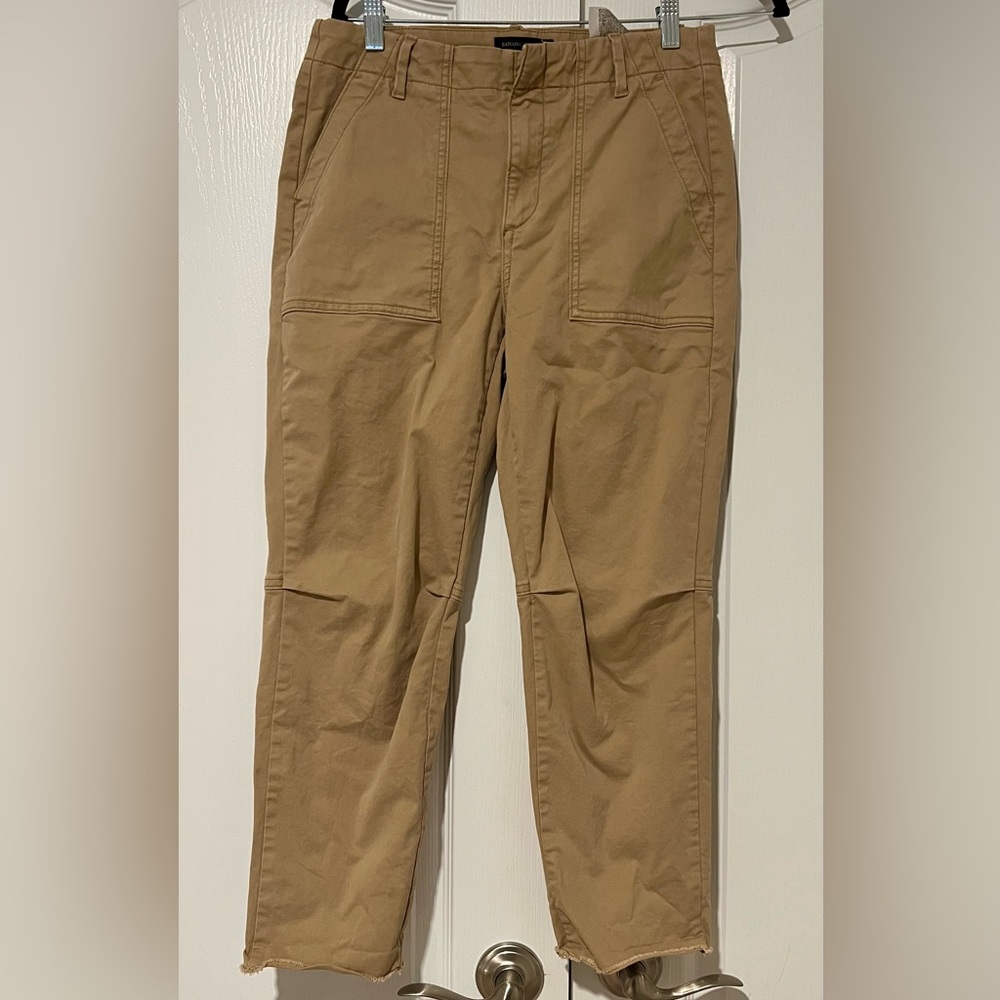 Banana Republic Girlfriend Authentic Chino Petite Khaki color